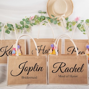 Personalized Burlap Bag,Bridesmaid Beach Bag,Monogram Beach Tote Bag, Bridesmaid Gift Bag,Bachelorette Party Bag,Jute Bag,Wedding Bag