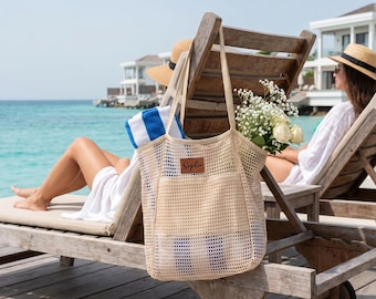 Personalized Beach Bag: Bridesmaid Gifts, Custom Girls Trip Bags, Bachelorette Gift, Summer Travel Bag