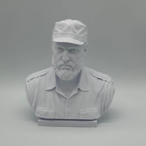 Fidel Castro Bust Sculpture Statue