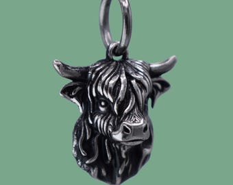 Charm de vaca de las Tierras Altas de plata de ley / Joyería con detalles de animales para colgantes, pulseras y pendientes.