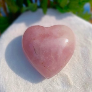 Large Rose Quartz Heart Crystal | Puffy Pink Quartz | Heart Healing Crystal | Healing Stone for Love | Heart Chakra | Home Décor, Gift