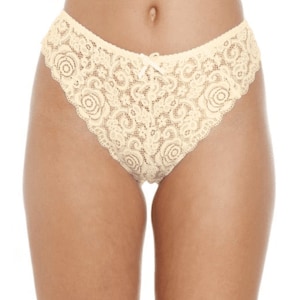 Op de afbeelding: Crèmekleurig kanten ondergoed met een bloemenpatroon en een klein strikje aan de voorkant. De delicate stof creëert een vrouwelijke look. Het ondergoed is een string.