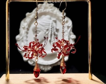 Red Spider Lily Earrings, Flower Dangle Drop Earrings, Floral Dangle Earrings, Lycoris Radiata Earrings, Long Earrings, Flower Earrings