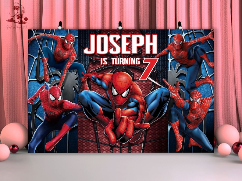 Może przedstawiać: Czerwono-niebieskie tło na przyjęcie urodzinowe z motywem Spidermana z tekstem "Joseph kończy 7 lat".