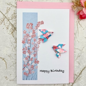 Geburtstagskarte handgemacht Origami türkise Tauben mit zarten Blüten japanischem Yuzen Papier personalisierbar A6