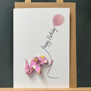 Handgemachte Karte zum Geburtstag, Origami Elefant, mit japanischem Yuzen altrosa Blumen Design & Luftballon für Tierliebhaber, jemand Besonderen A6