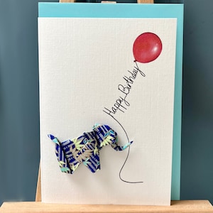 Handgemachte Karte zum Geburtstag, Origami Elefant, Kobaltblau & Silber, Bambus, Design und roter Ballon, japanisches Yuzen-Papier, 3D, für Tierliebhaber, A6