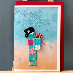 Handgemachte Karte Traditionelle japanische Origami Frau mit Fächer, Kimono blau, Ahorn Bäume, Geburtstag, Danke, besonderer Anlass, für Sie, A6