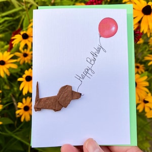 Handgemachte Happy Birthday Karte Origami Dackel Hund braun mit rotem Ballon für Hundeliebhaber Dackel Dackel Dogs