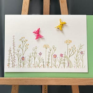 Carte de voeux origami fait main papillons et papier jaune Chiyogami Yuzen des prés d'été Carte d'anniversaire, anniversaire, remerciement A6