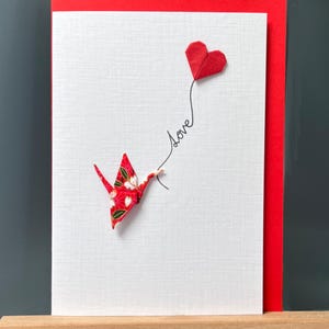 Handgemachte Grußkarten Origami rot Sakura Kran & rot Maulbeer Herz Ballon Love Japanisch Yuzen Papier Individuell Anpassbar A6 für jemand besonderen