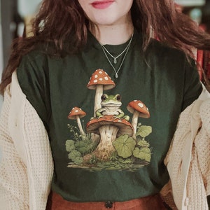 Frog Mushroom T-Shirt: Whimsical Goblincore Forest Tee