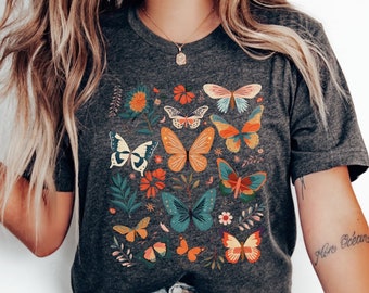 Vintage Boho Butterfly Shirt, Cottagecore Aesthetic TShirt, Sweet  Butterflies Shirt Moth Tee Botanical T-shirt Retro Hippie Chic