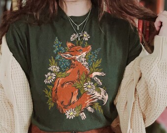 Vintage Forest Fox T-Shirt: Cottagecore Woodland Tee