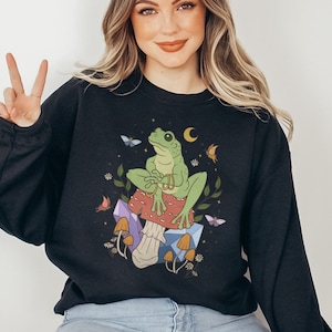 Celestial Mystic Frog Mushroom Sweatshirt, Cottagecore Sweatshirt, Fungi Lover Sweater, Crystal Fairycore Shirt, Fairy Aesthetic Green Witch