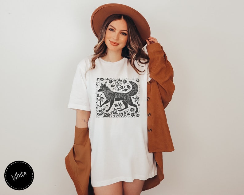 Vintage Folklore Fox Tshirt, Cottagecore Aesthetic Shirt, Linoprint T-Shirt, Wildlife Tee, Forest Animal Shirt White