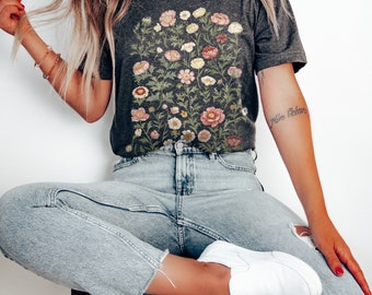 Vintage Wildflower Illustration T-Shirt: William Morris Floral Design