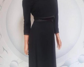 1950s Wiggle dress. Dress by Goodman Original