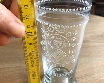 Emaille Malerei, Glas handbemalt, um 1900, gebraucht, Schmuckglas zur Konfirmation, vintage, retro, Schmuckglas, Schaustück Vitrine, Schliff