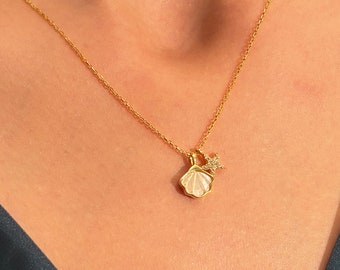 Collier coquillage en or massif 14 carats : breloque étoile de mer en nacre