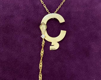Ç Collar con letra Uzak Şehir de plata de ley 925