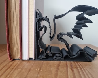 Dragon Book Ends - Sculpture Figures Dragon with Wings - Gift for a Reader / librarian | Home Decoration | Bookshelf Statue Decor Gift Idea