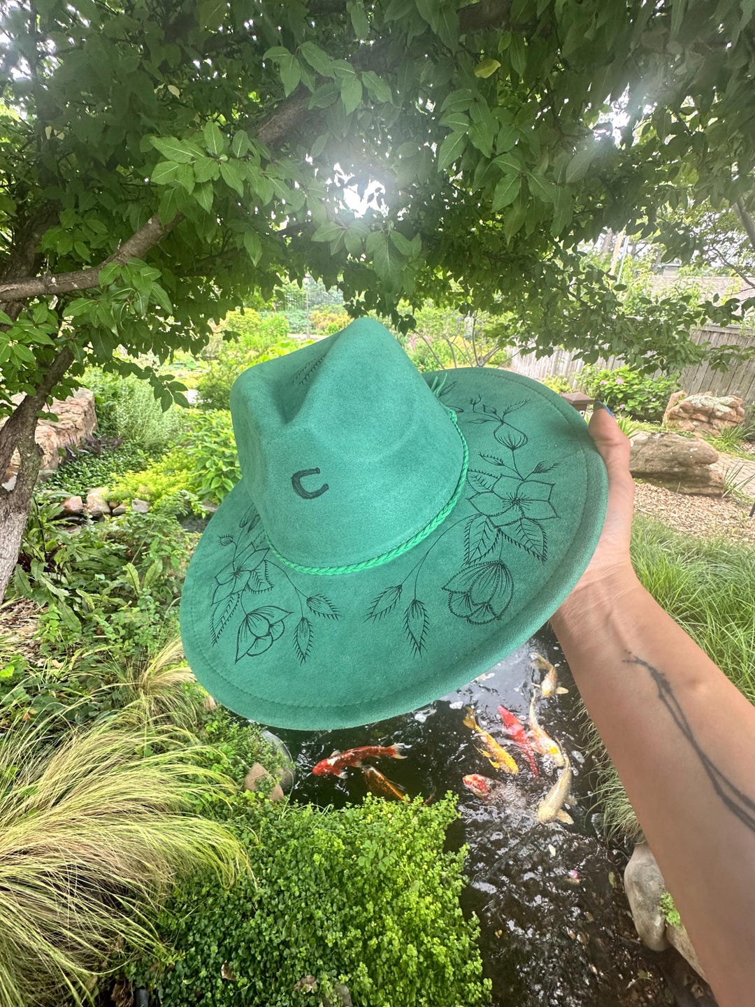 Western Boho Wide Brim Felt Hat Hand-Burned Floral Design Unique Fidora Medium Hand Burned Floral Western Hat, Peach Suede Fedora. Mother main image 3