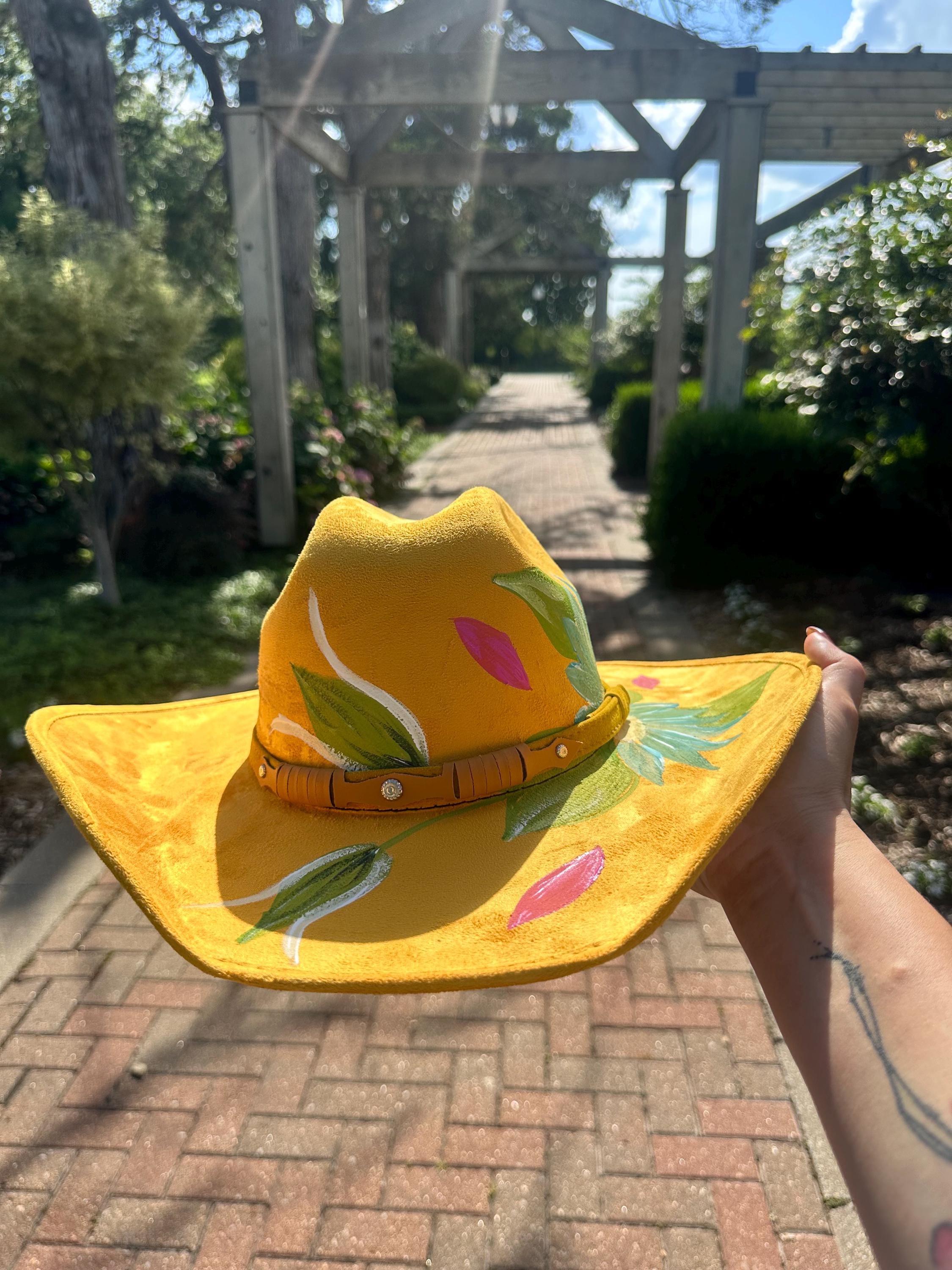 ❤️PRICE DROPTie-Dye Hand Painted/dyed pinch front Cowgirl Hat with Flower Detail Cowgirl Hat, Western Fitted Hat, Western Hat Floral Hand  main image 3