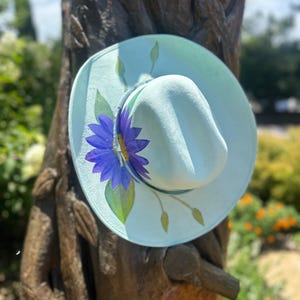 Hand-Painted Mint Cowgirl Hat – Floral Western Hat – Boho Suede Hat for Women – Unique Festival Accessory – Custom Cowboy Hat