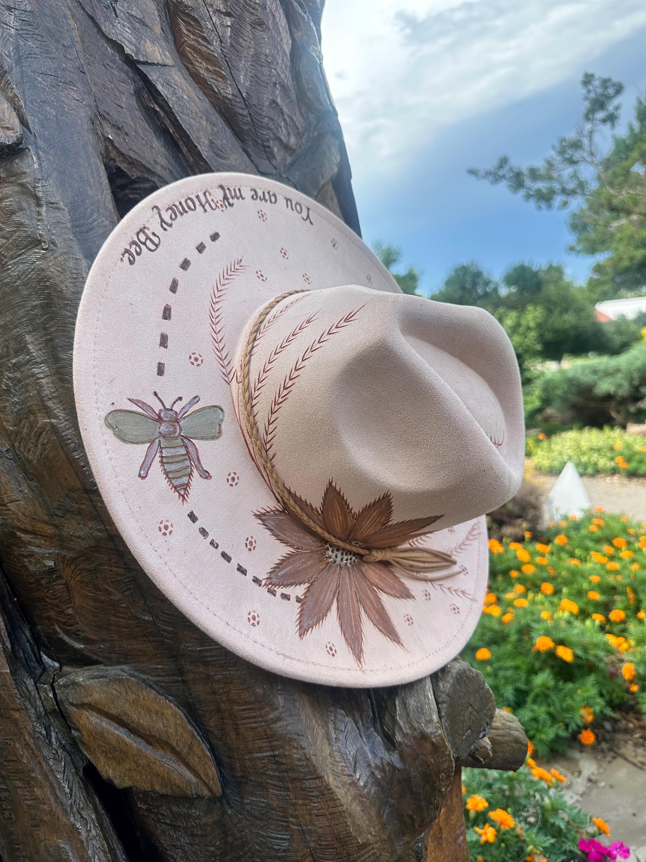 Handcrafted Tan Custom Wood Burned Floral Bee Wide Brim Fedora Boho Western Hat Floral Burned Hat, Flora Lburned Wildflower Cowboy Hat  main image 4