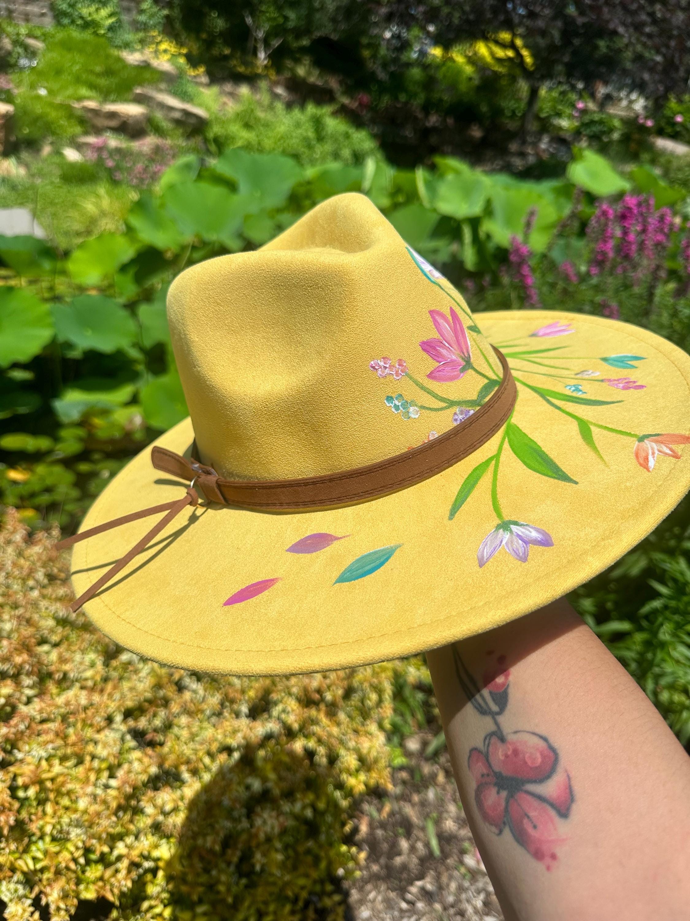 H13 Hat Fedora /Explorer Vibrant Yellow Floral Hand-painted Yellow Fedora, Floral Western Rancher Hat - Etsy main image 3