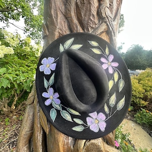 Hand Painted and Burned Boho Western Fedora Hat –Wide Brim Felt Hat, Bride Cowgirl Hat, Floral Rancher Hat, Painted Hippie Hat, Boho Bride