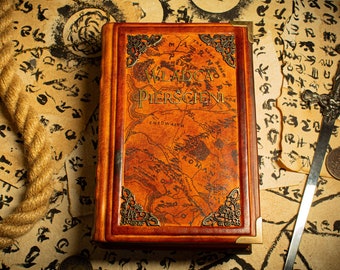 Reliure en cuir version polonaise de la trilogie "Le Seigneur des Anneaux" J.R.R. Tolkien, Trilogie du Seigneur des Anneaux, édition polonaise reliée à la main.