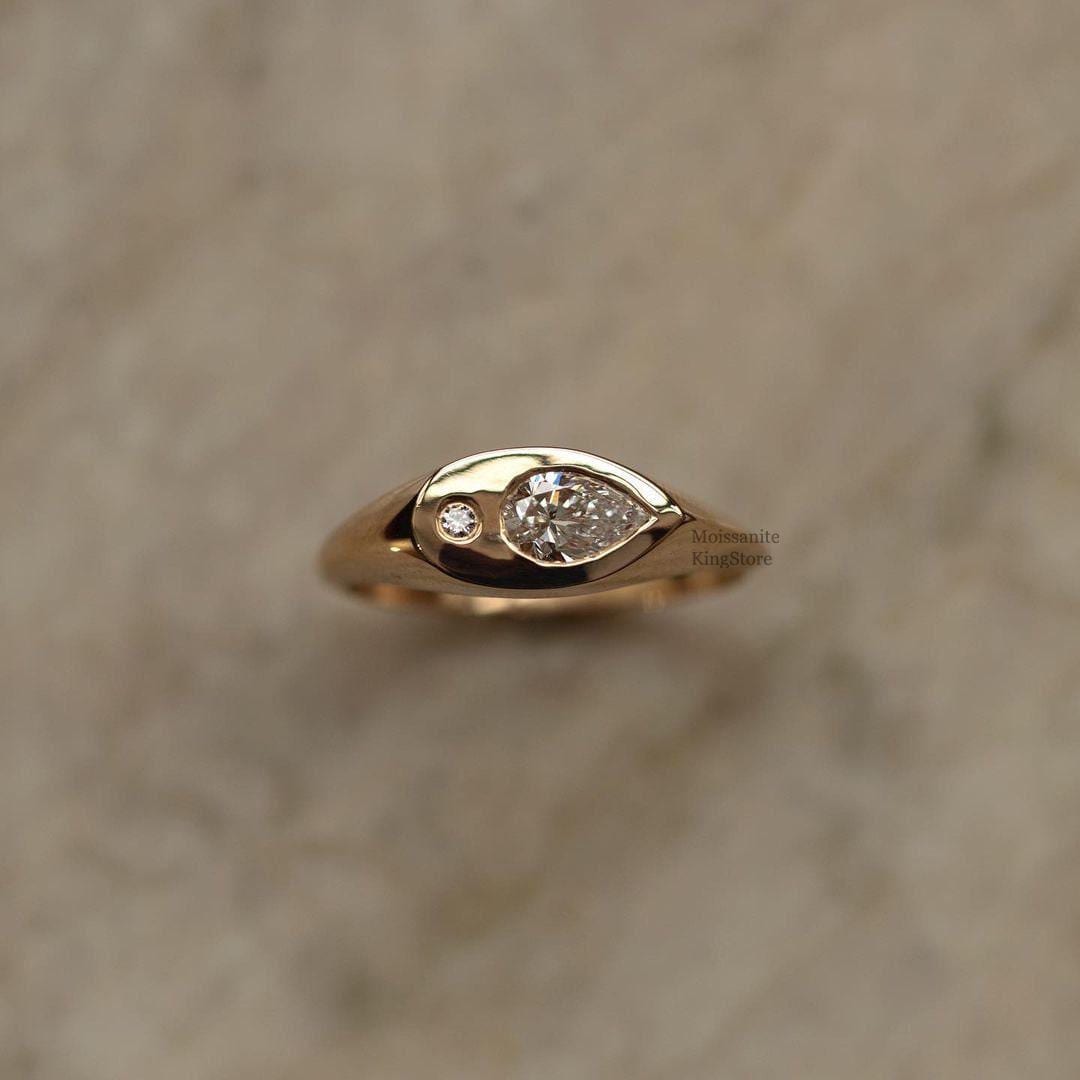 Handmade Solid Gold Moissanite Diamond Signet Ring, Tear Drop Diamond Gold Ring, 14k Yellow, Rose, Signet Ring, Moissanite Pear Diamond Ring