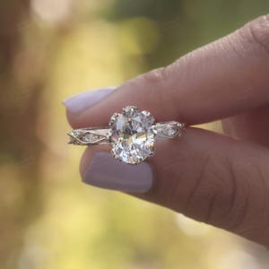 Unique Vintage Oval Moissanite Ring Set Bridal, 18K Solid Gold Art Deco Milgrain Filigree Band, Classic Wedding Milgrain Engagement Ring