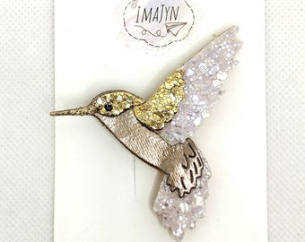 Hummingbird brooch