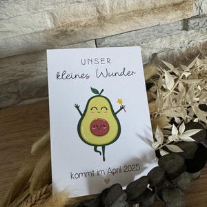 Karte Schwangerschaft verkünden unser kleines Wunder Avocado Baby Liebe im Bauch personalisiert Geburtsmonat Mama Papa 2025 Kinderwunsch