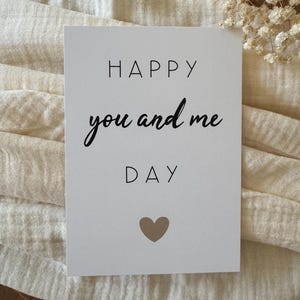 Karte Jahrestag Hochzeitstags schlicht Happy you and me Day Geschenk für Partner/in Valentinstag Lieblingsmensch