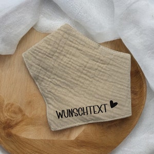 Musselin Baby Lätzchen & Bandana Sabberlätzchen Personalisiert mit Wunschtext Babygeschenk für Jungen und Mädchen von 0-2 Jahren Bild 2