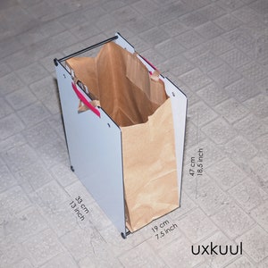 Porte-sac en papier écologique. Conception durable, tailles multiples, déchets, recyclage, durable. image 7