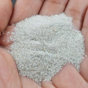 Natural Crushed Coarse Aquamarine Gemstone Powder For fish Tank find Dust Sand for massage Power Pigment Powder