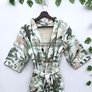 Indian Quilted Cotton Kantha Kimono Robe, Hand Made Kimono Bath Robe, Comfortable Quilted Robe, Bridesmaid Gift, Dressing Gown, Boho Robe