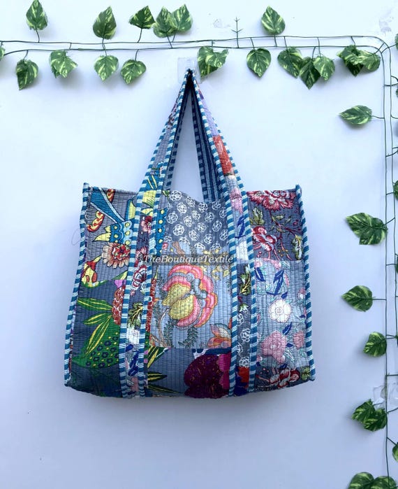 ハンドメイド花柄パッチワークトート：キルティングコットンショルダー