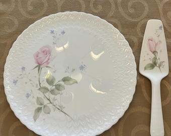 Mikasa Bone China Cake Plate & Server April Rose Pattern Made in Japan 11.5”