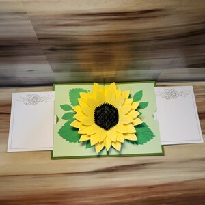 Cartão pop-up de inserção dupla Sunflower