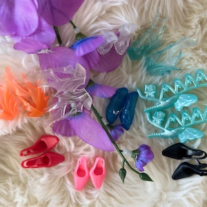 9 pairs/4 pairs barbie shoes