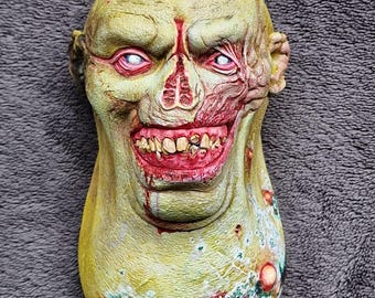 Nurgle Tjänarskulptur – Mörk Fantasy Gipskonst – Nurgles Herre – Målad