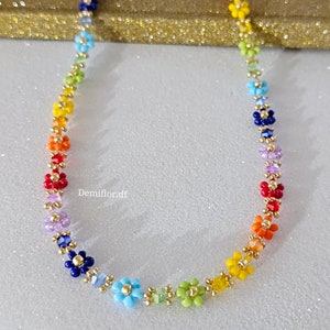 Collana di fiori con perle colori Arcobaleno 414cm collana di perle floreale margherite gioielli artigianali collana girocollo immagine 2