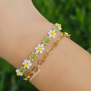 Braccialetto di fiori margherita 16 4 cm / bracciale di perle accessori fatti a mano fiori primaverili margherite idea regalo immagine 1