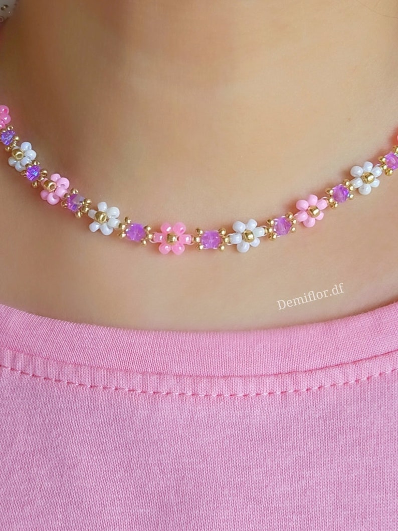Collana di fiori rosa 414cm Girocollo fatto a mano accessori donna, ragazza gioielli di perle unici collana floreale primaverile immagine 3